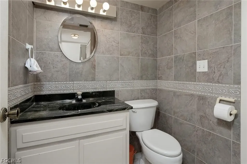 4280 Island Circle Fort Myers FL 33919