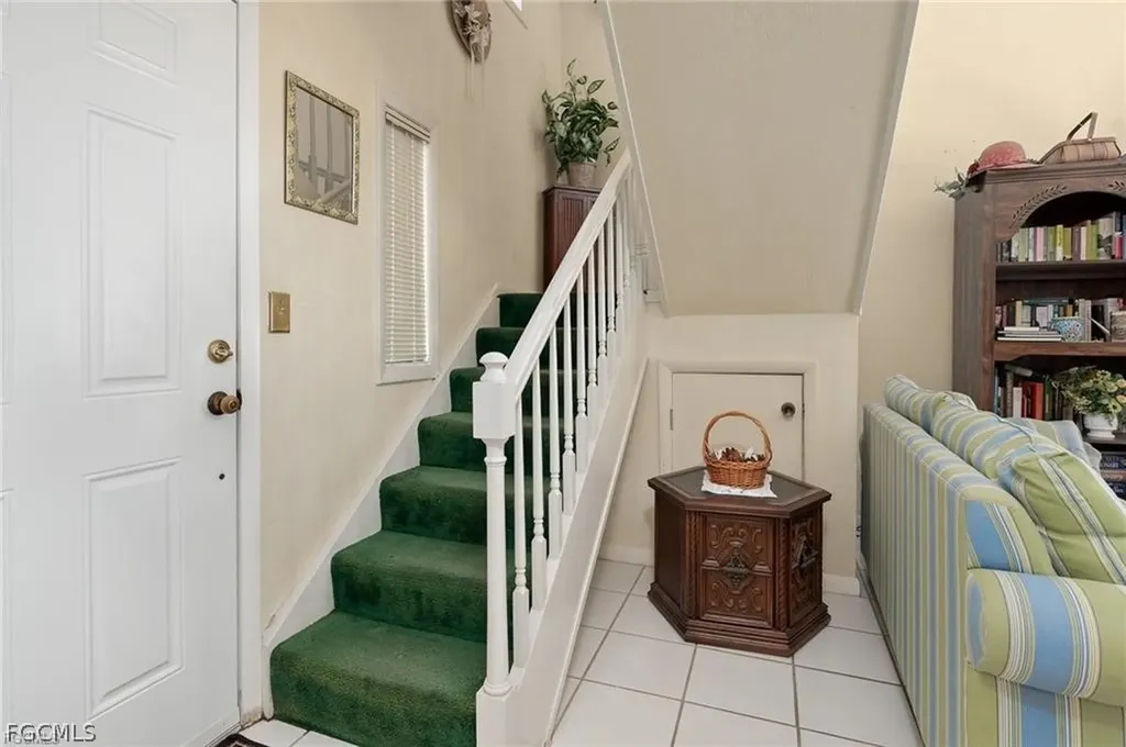 4280 Island Circle Fort Myers FL 33919