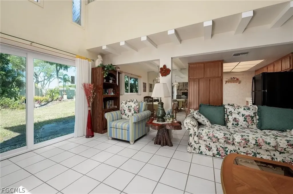 4280 Island Circle Fort Myers FL 33919