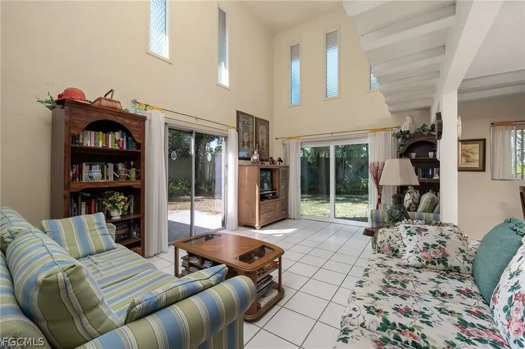 4280 Island Circle Fort Myers FL 33919