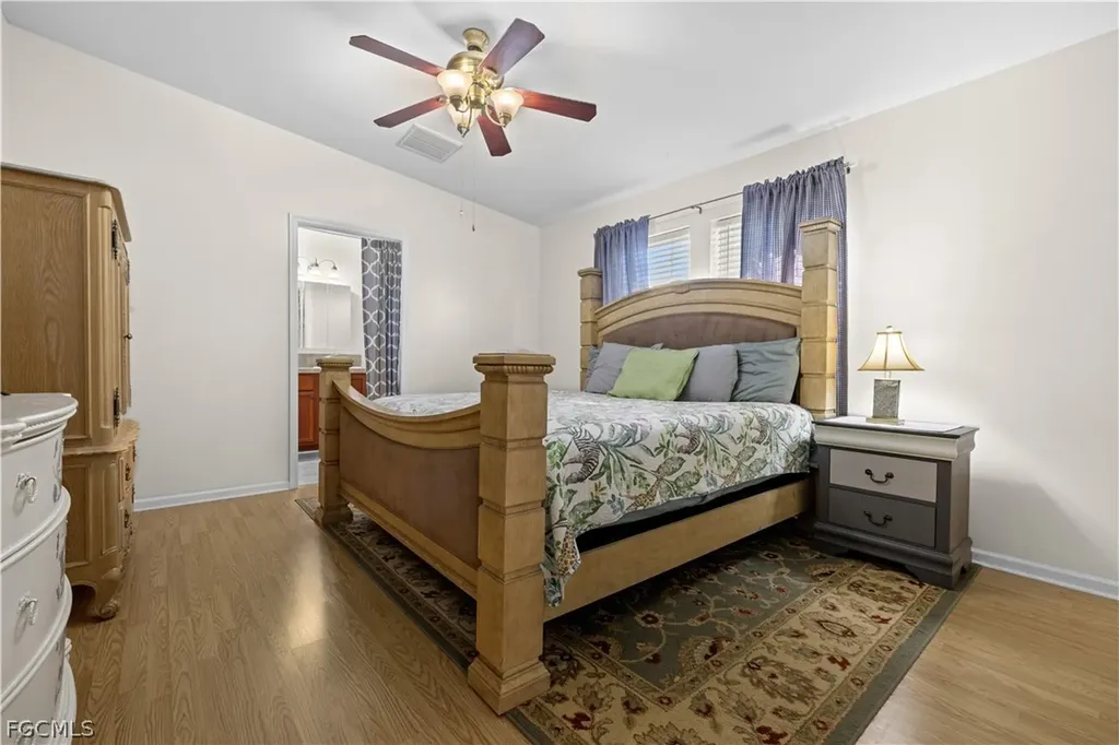 125 NE 11th Place Cape Coral FL 33909