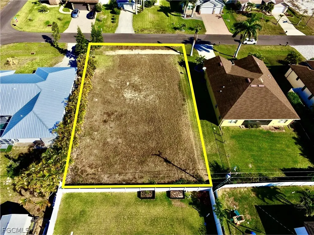 1910 SW 39th Terrace Cape Coral FL 33914