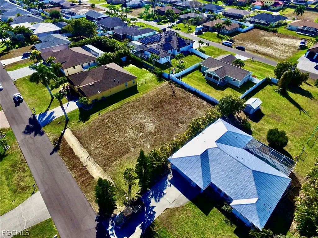 1910 SW 39th Terrace Cape Coral FL 33914