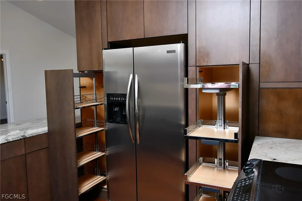 1118 NW 17th Street Cape Coral FL 33993