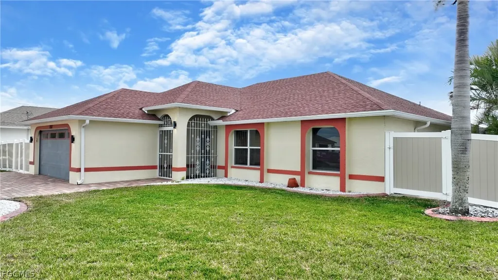 1118 NW 17th Street Cape Coral FL 33993