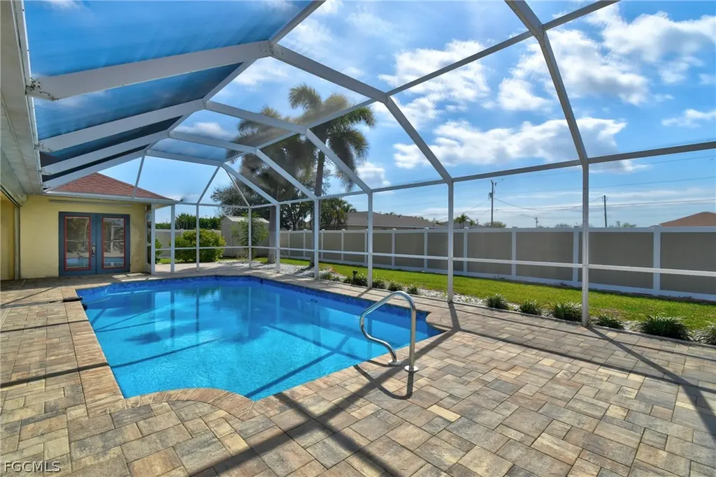 1118 NW 17th Street Cape Coral FL 33993