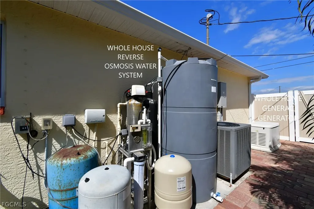 1118 NW 17th Street Cape Coral FL 33993