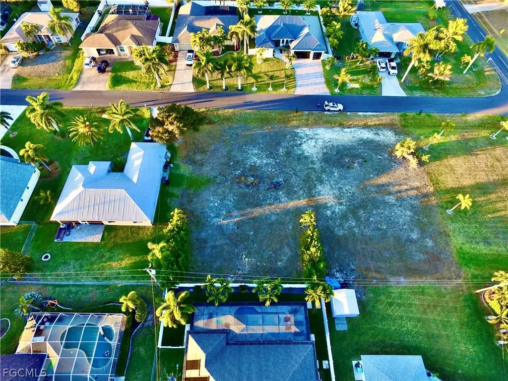 1928 SW 37th Terrace Cape Coral FL 33914