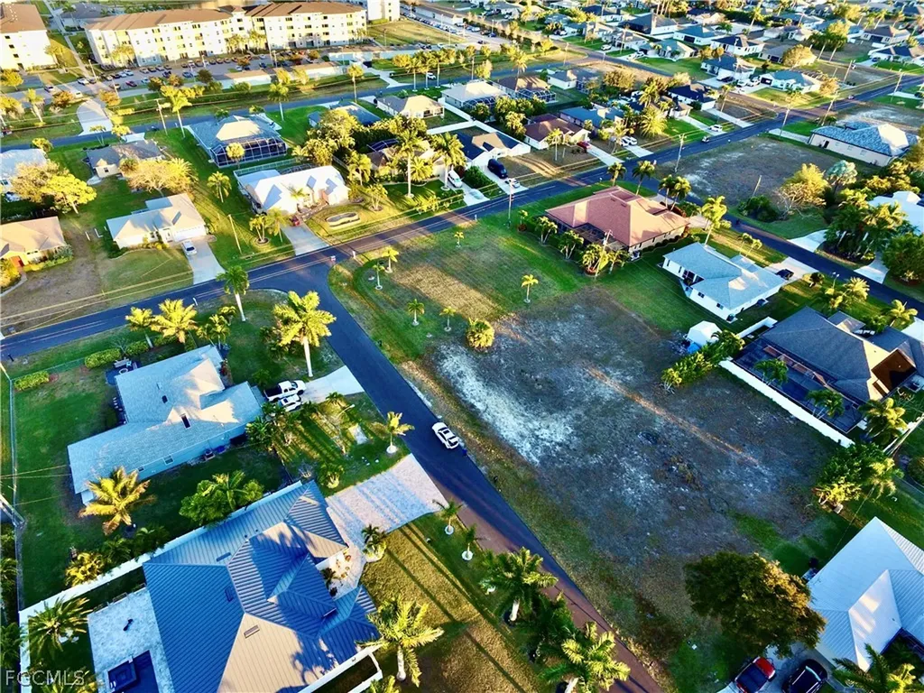 1928 SW 37th Terrace Cape Coral FL 33914