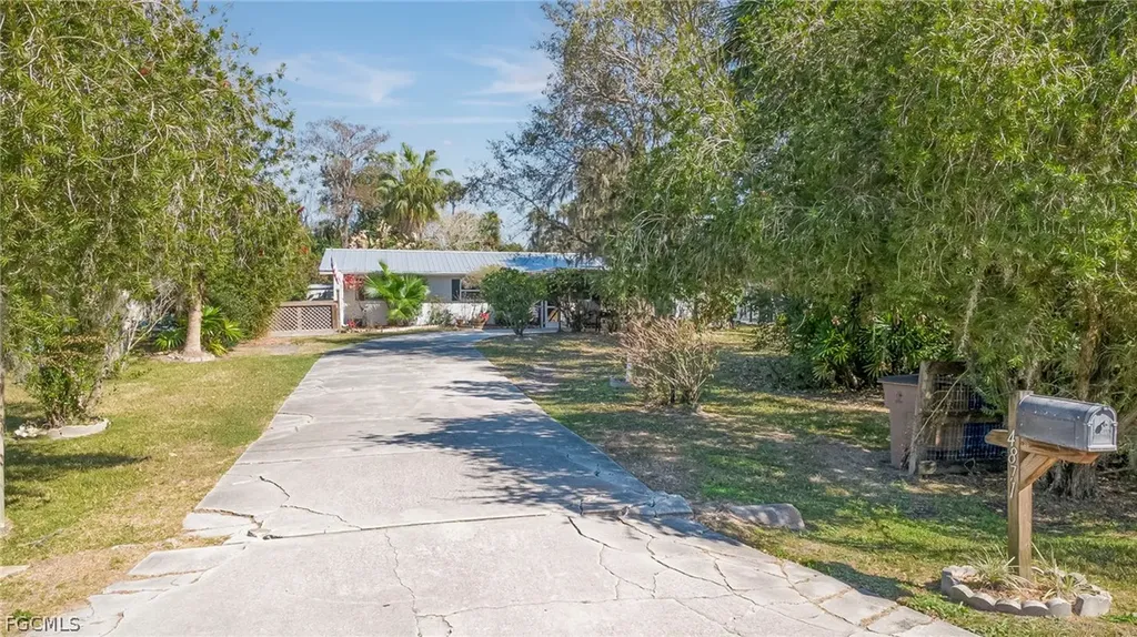 4871 Shady River Lane Fort Myers FL 33905