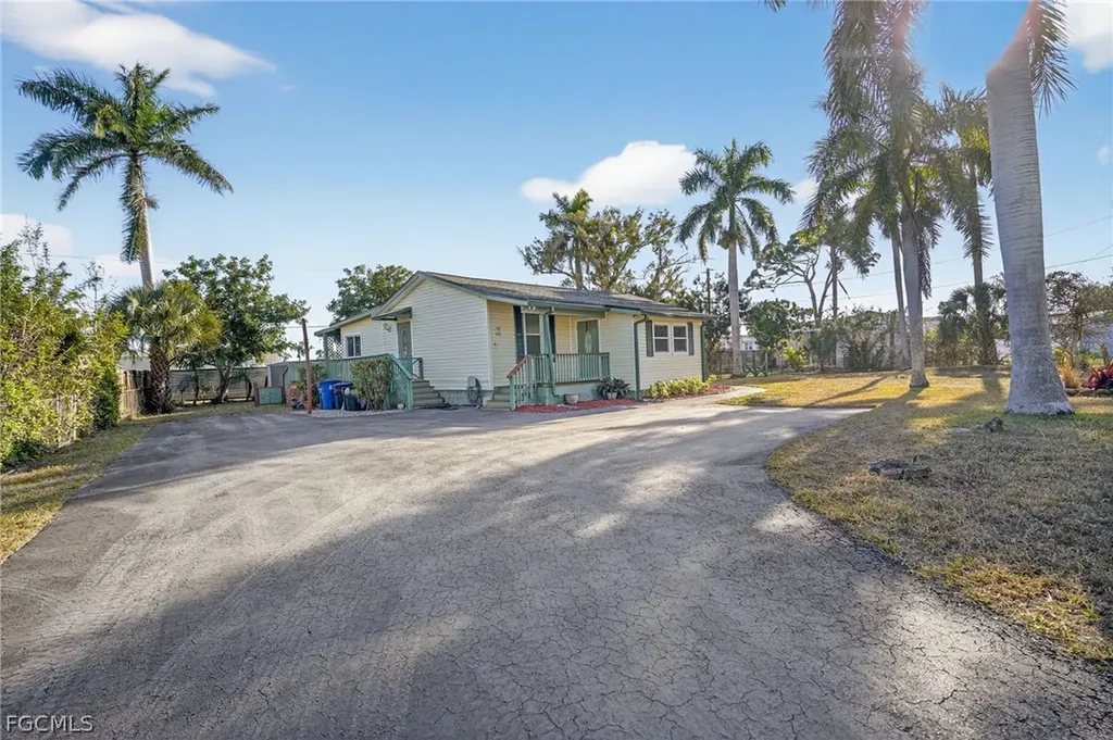 12691 Water Lane Fort Myers FL 33908