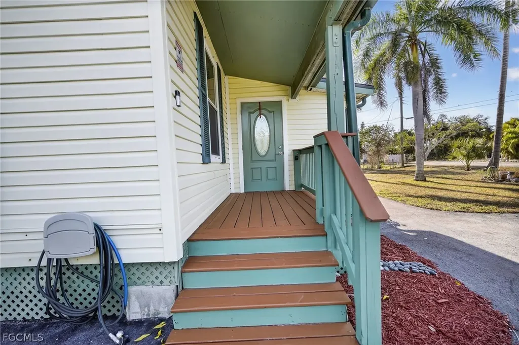 12691 Water Lane Fort Myers FL 33908