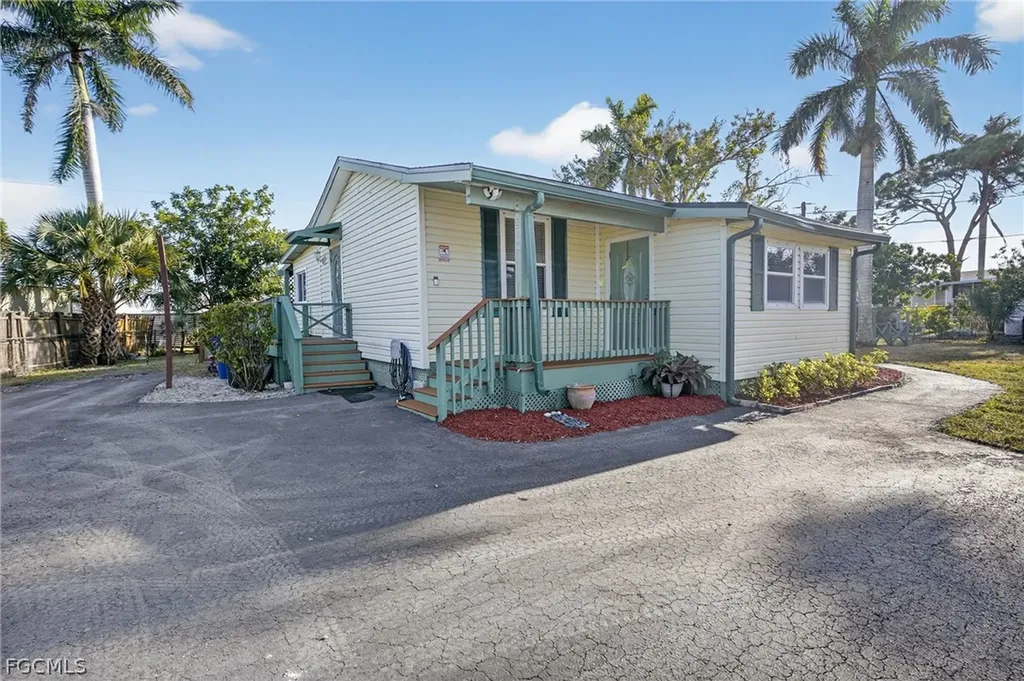 12691 Water Lane Fort Myers FL 33908