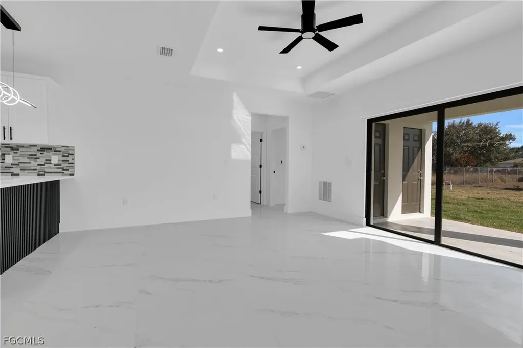 2607 41st Street W Lehigh Acres FL 33971
