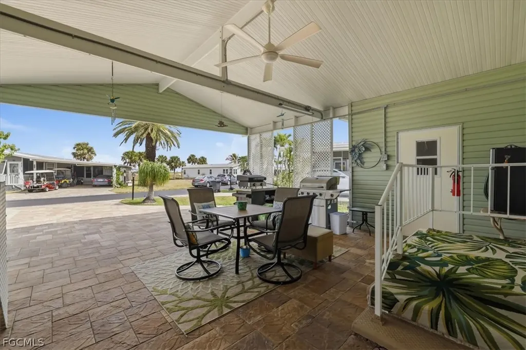 16228 Durham Avenue Fort Myers FL 33908
