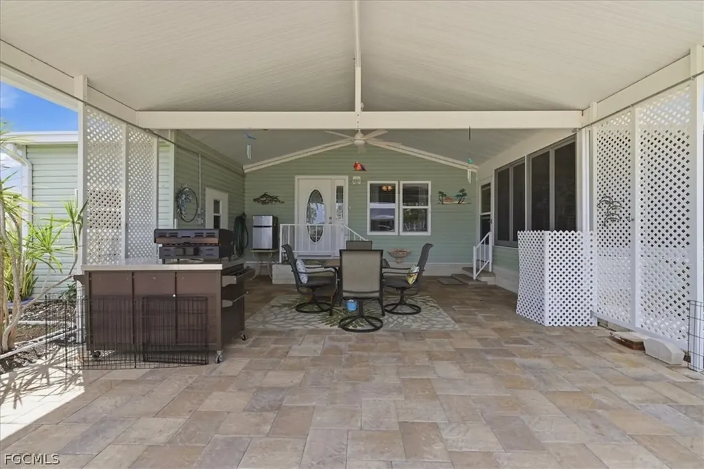 16228 Durham Avenue Fort Myers FL 33908