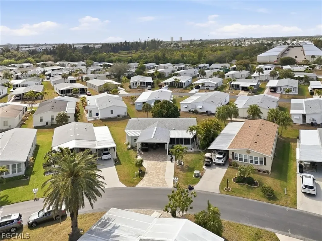 16228 Durham Avenue Fort Myers FL 33908