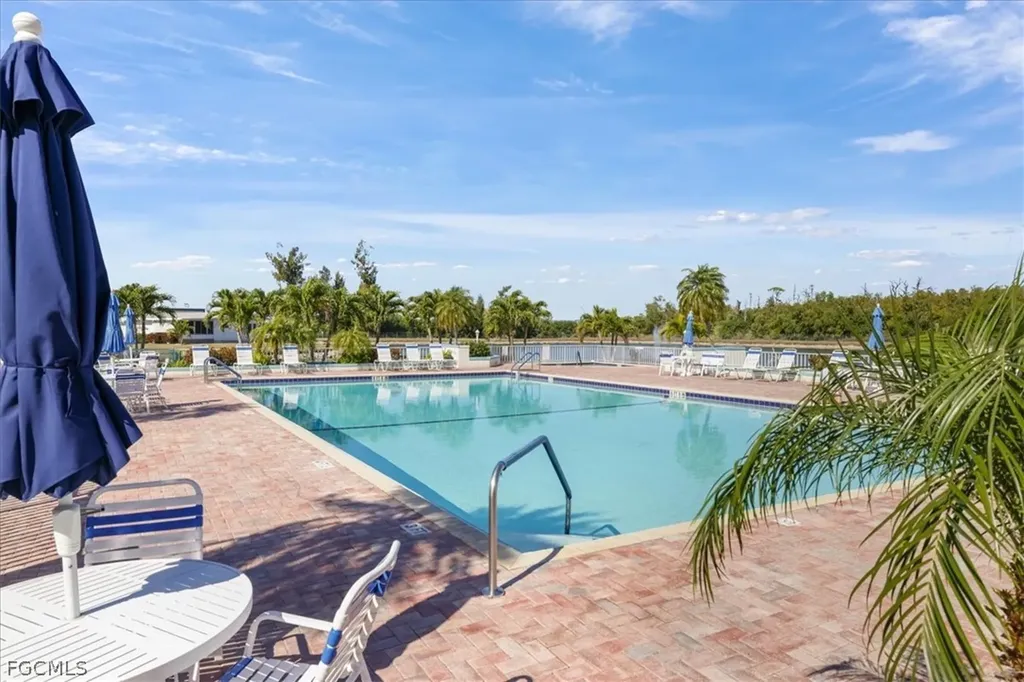 16228 Durham Avenue Fort Myers FL 33908