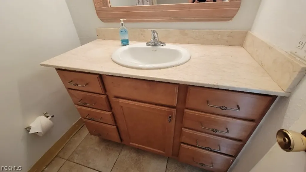 2937 Winkler Avenue Fort Myers FL 33916