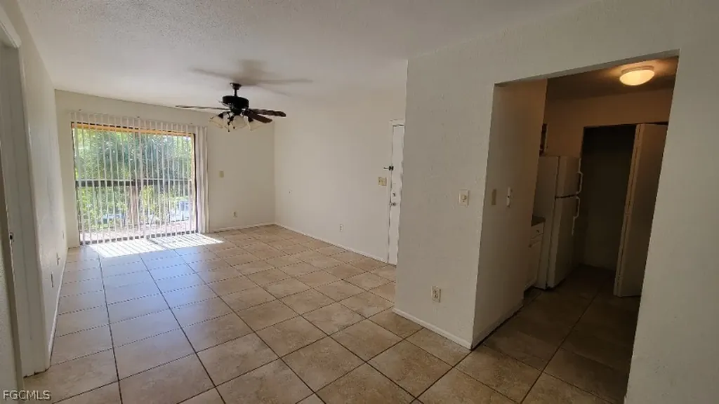 2937 Winkler Avenue Fort Myers FL 33916