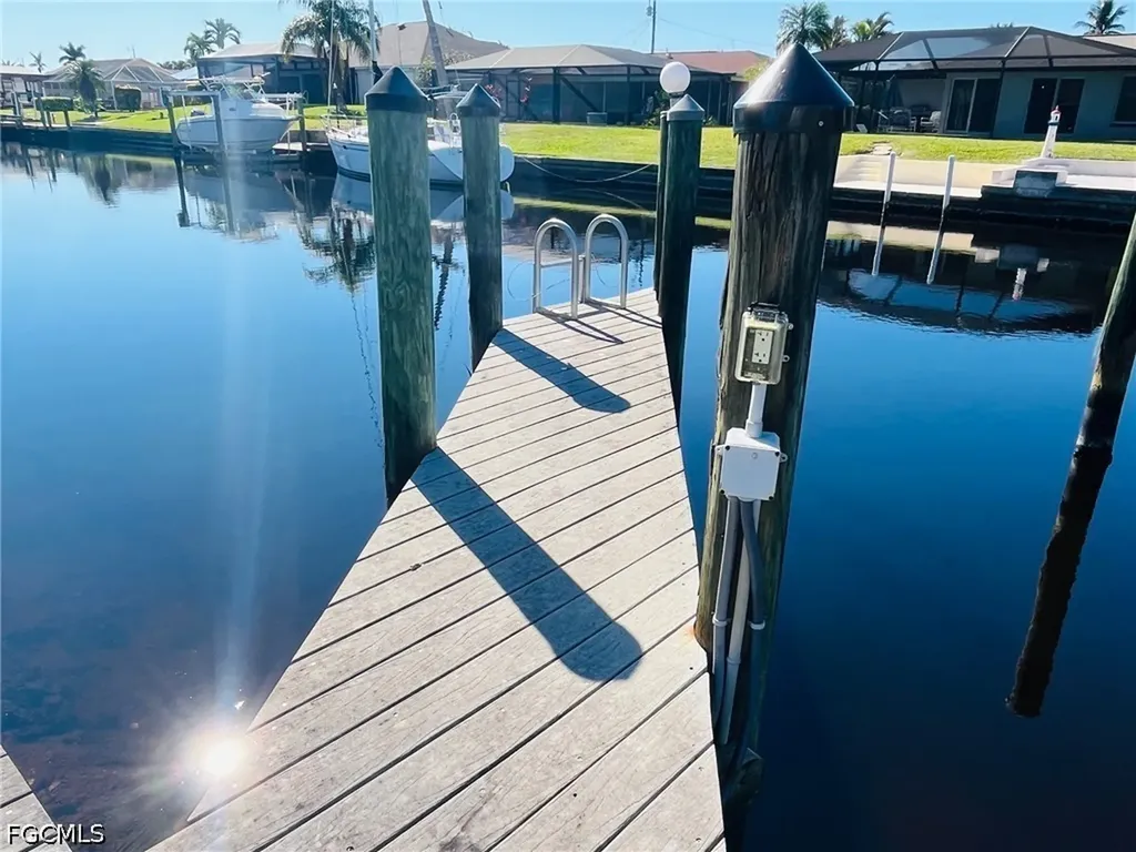 4802 Tudor Drive Cape Coral FL 33904