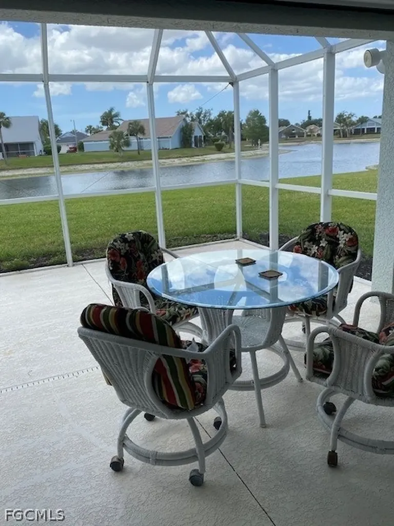 13317 Queen Palm Run North Fort Myers FL 33903
