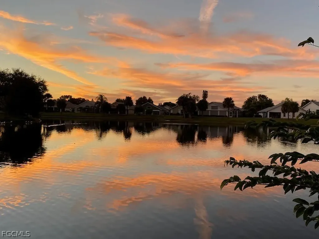 13317 Queen Palm Run North Fort Myers FL 33903
