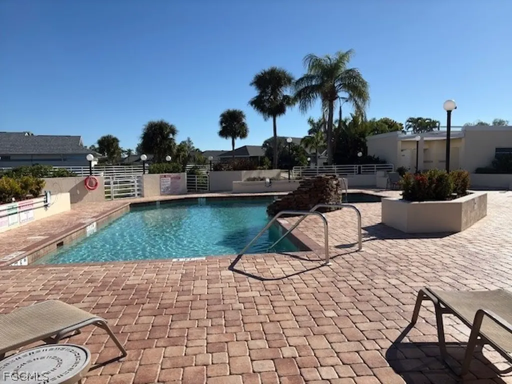 13317 Queen Palm Run North Fort Myers FL 33903