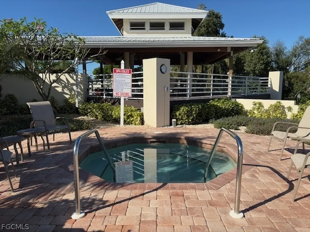 13317 Queen Palm Run North Fort Myers FL 33903