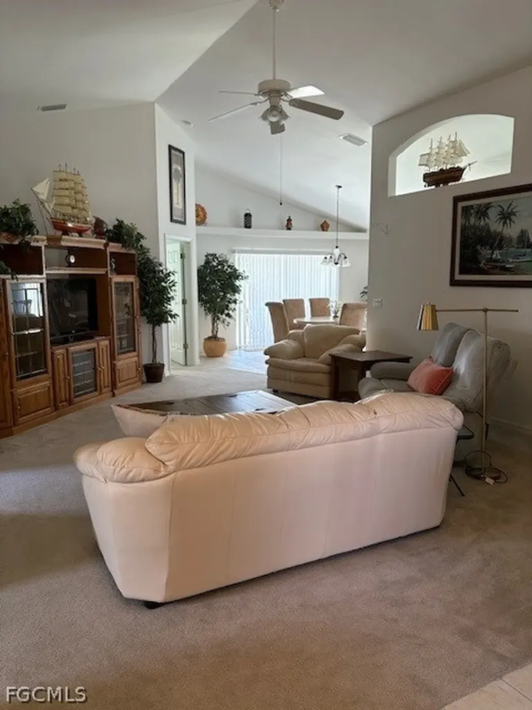 13317 Queen Palm Run North Fort Myers FL 33903