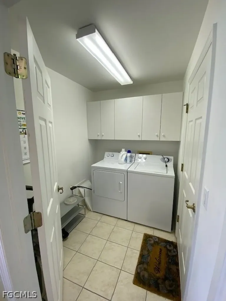 13317 Queen Palm Run North Fort Myers FL 33903