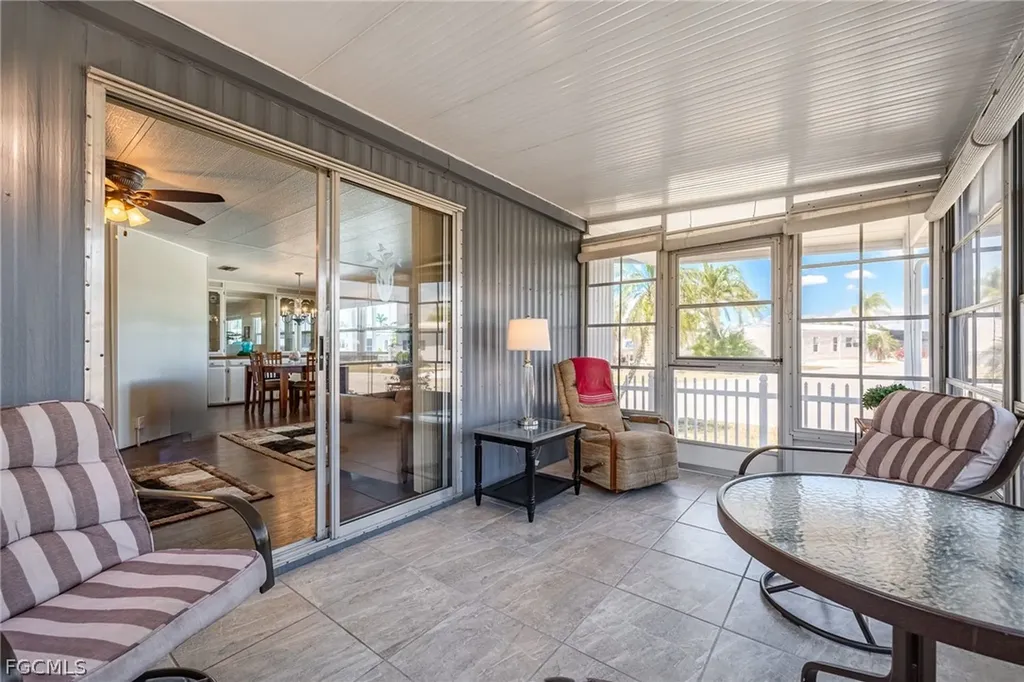 472 Nicklaus Boulevard North Fort Myers FL 33903