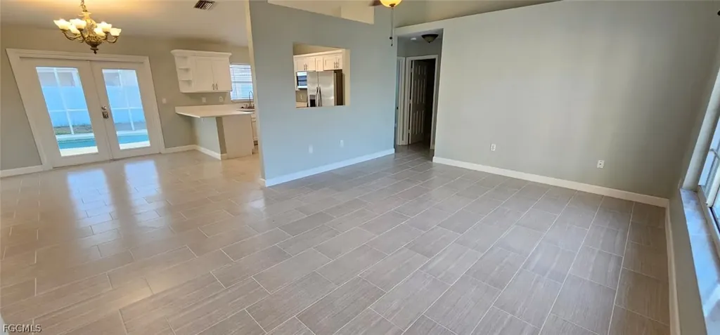 510 SE 27th Terrace Cape Coral FL 33904