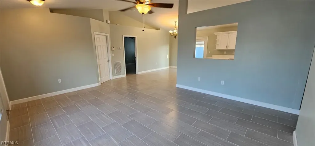 510 SE 27th Terrace Cape Coral FL 33904