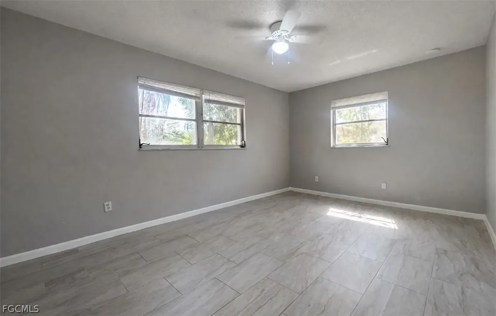 424 Cactus Circle Lehigh Acres FL 33936
