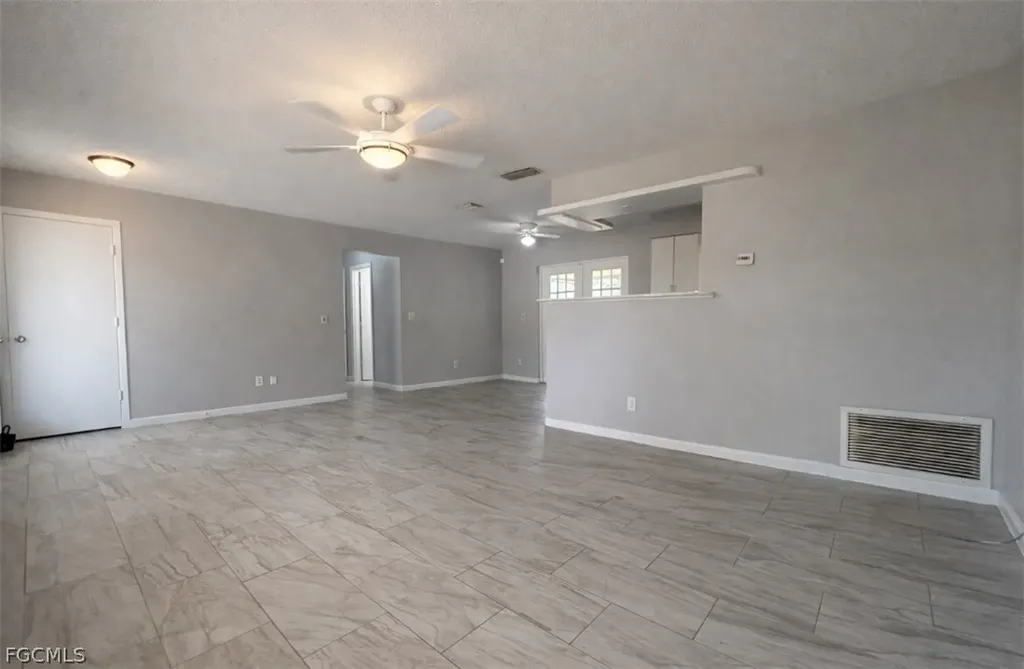 424 Cactus Circle Lehigh Acres FL 33936