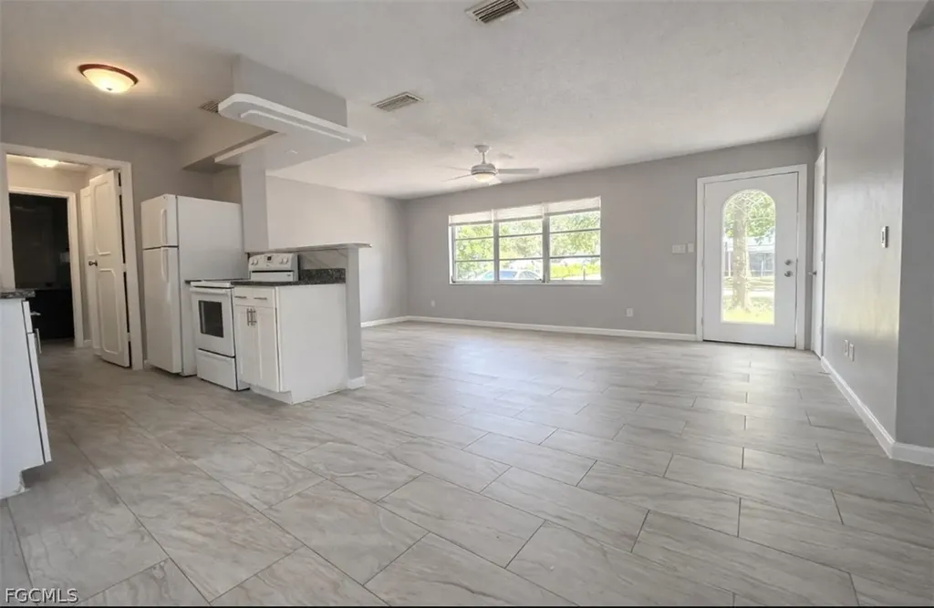 424 Cactus Circle Lehigh Acres FL 33936