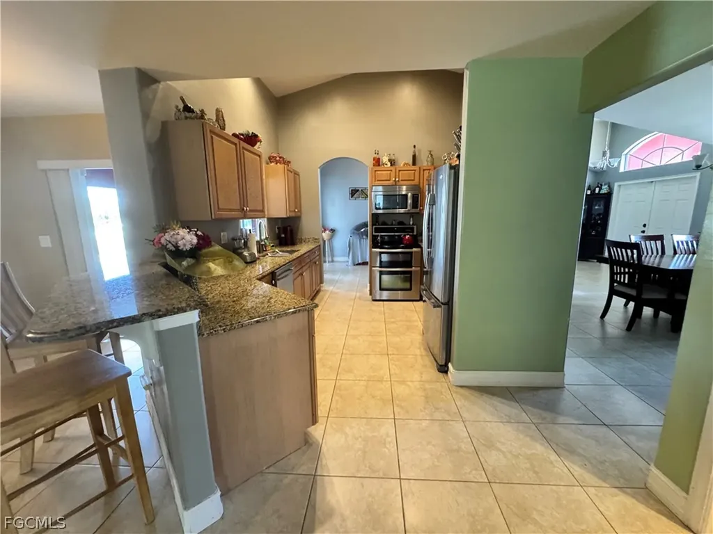 42 NE 13th Avenue Cape Coral FL 33909