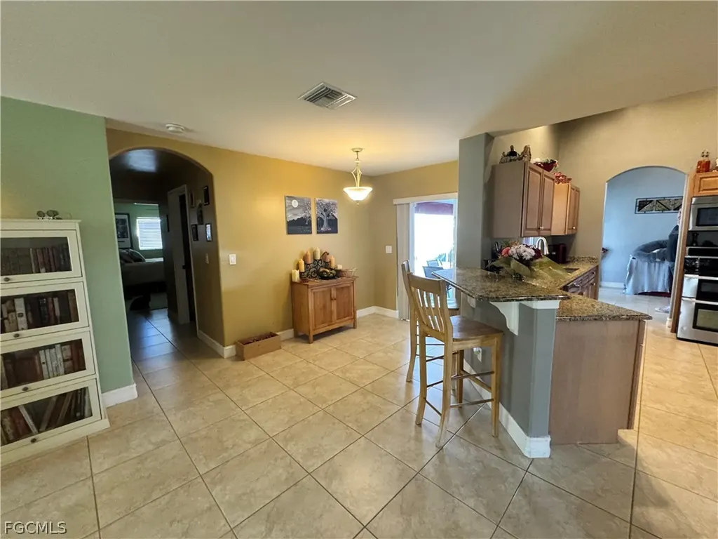42 NE 13th Avenue Cape Coral FL 33909