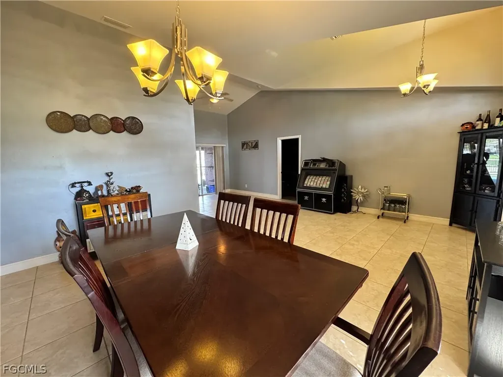 42 NE 13th Avenue Cape Coral FL 33909