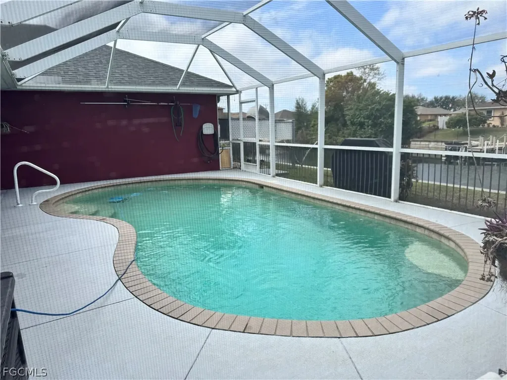42 NE 13th Avenue Cape Coral FL 33909