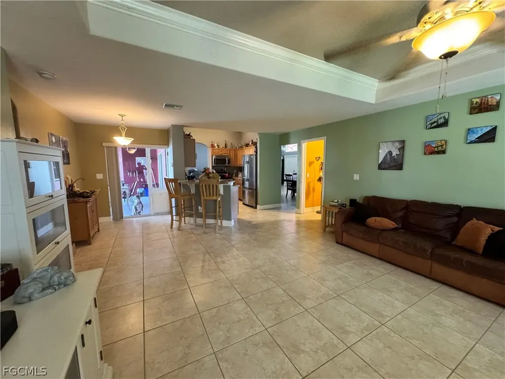 42 NE 13th Avenue Cape Coral FL 33909