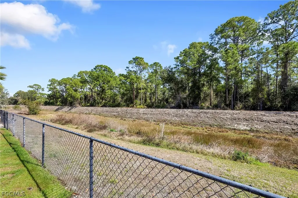 6501 Astoria Avenue Fort Myers FL 33905