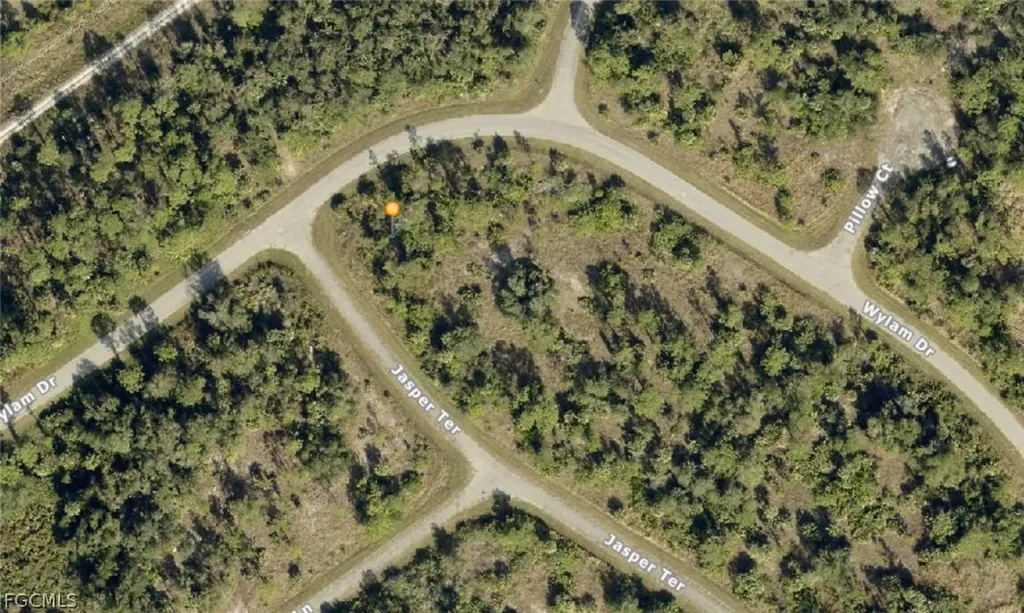 005 Wynlam Drive North Port FL 34288