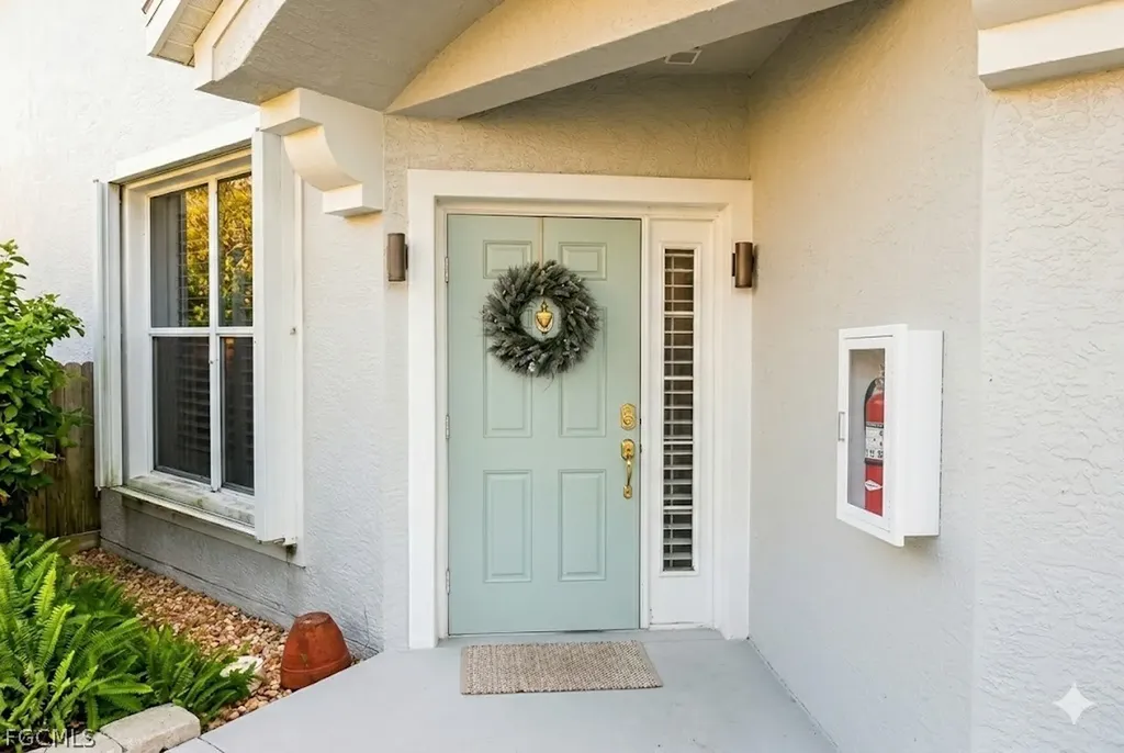 9653 Hemingway Lane Fort Myers FL 33913