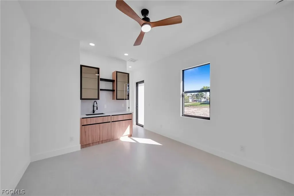 3424 SW 15th Avenue Cape Coral FL 33914