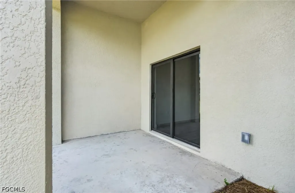 225/227 Ivan Avenue S Lehigh Acres FL 33973