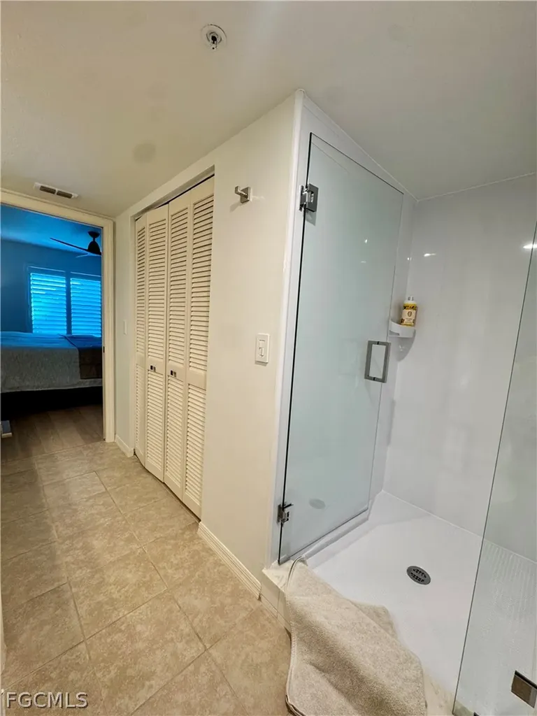 9610 Victoria Lane Naples FL 34109