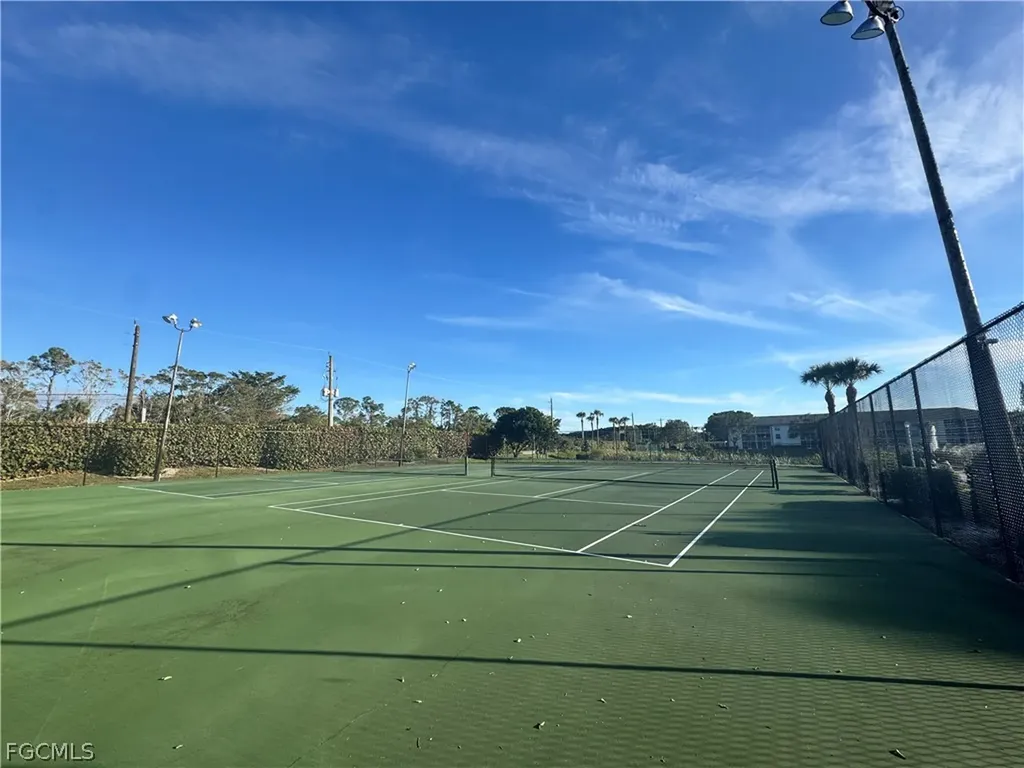 9610 Victoria Lane Naples FL 34109