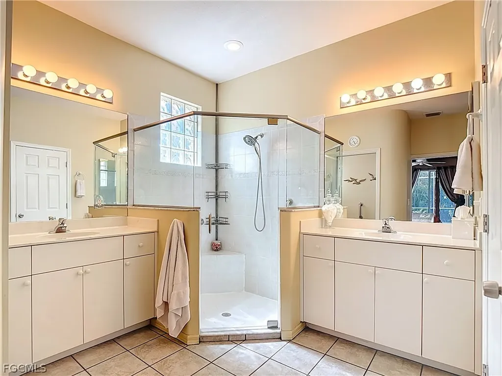 20872 Ocho Rios Drive North Fort Myers FL 33917